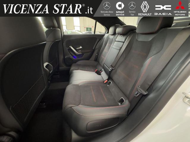 MERCEDES-BENZ A 180 d SEDAN AMG PREMIUM