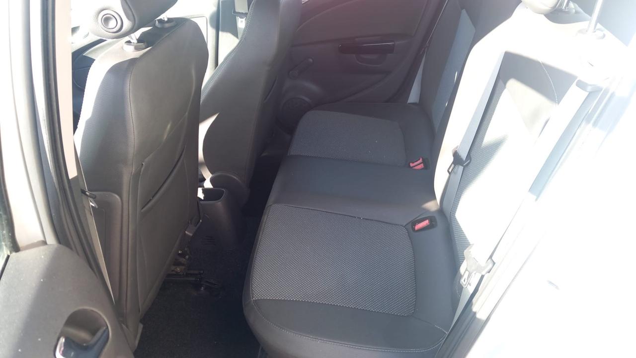 Opel Corsa 1.2 5 porte Easytronic Enjoy