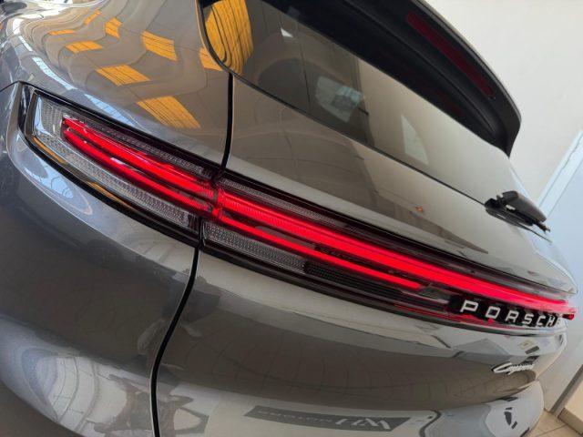 PORSCHE Cayenne 3.0 V6 E-Hybrid //TETTO//CARTIER//PARI AL NUOVO//