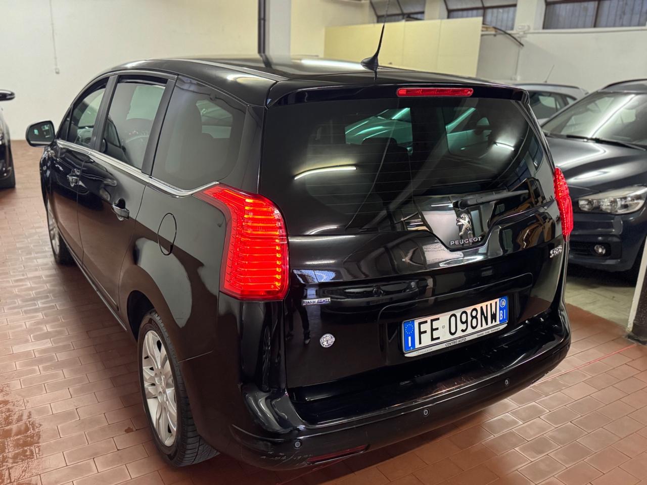 Peugeot 5008 7 POSTI BlueHDi 150 S&S Allure