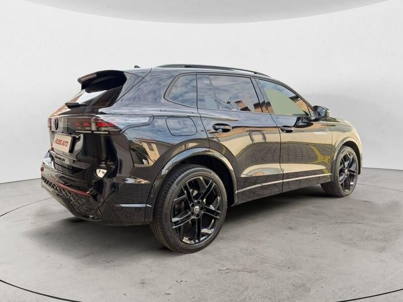 Volkswagen Tiguan Tiguan 2.0 tdi R-Line 150cv dsg