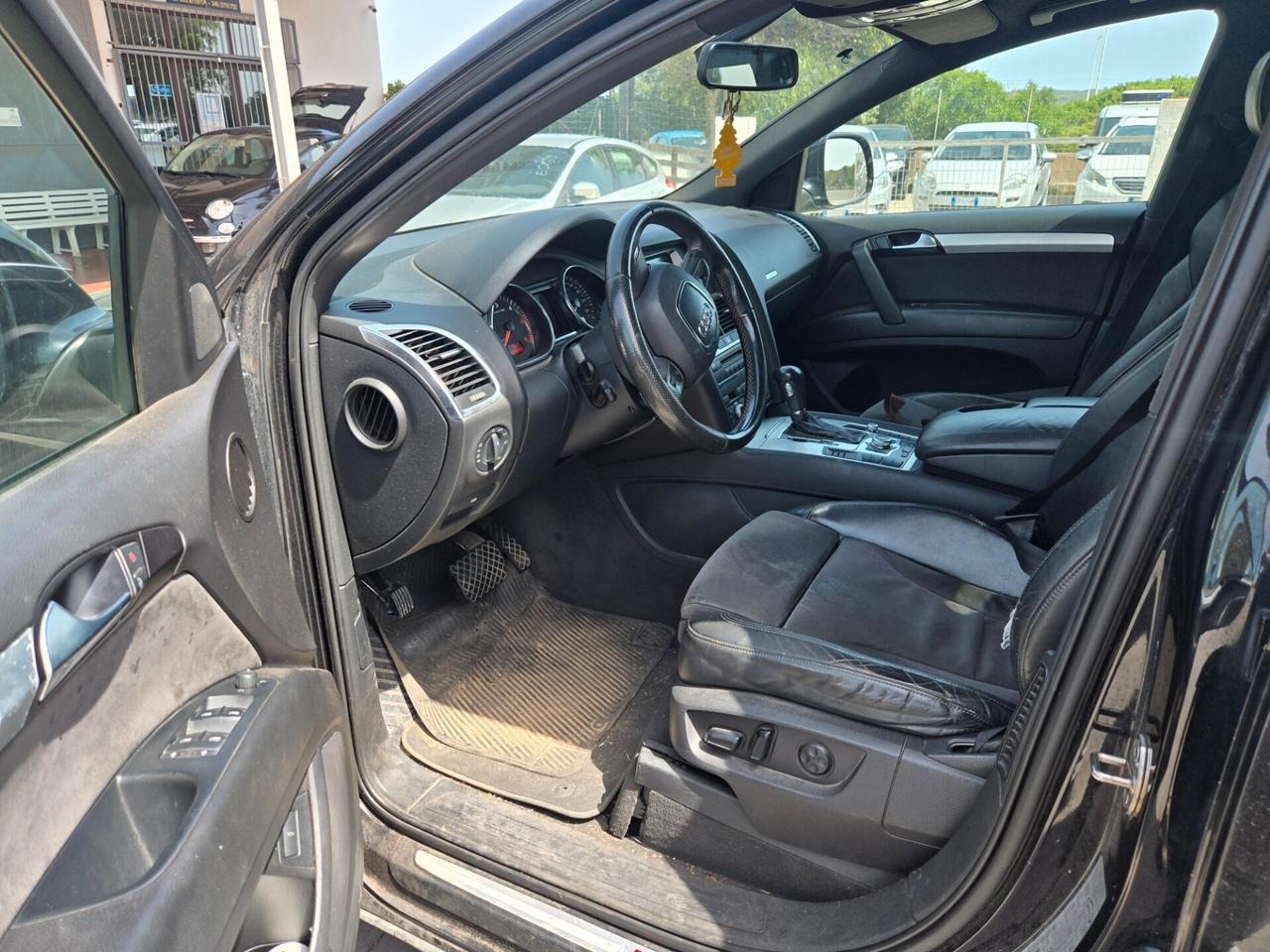 Audi Q7 3.0 V6 TDI 240 CV quattro tiptronic