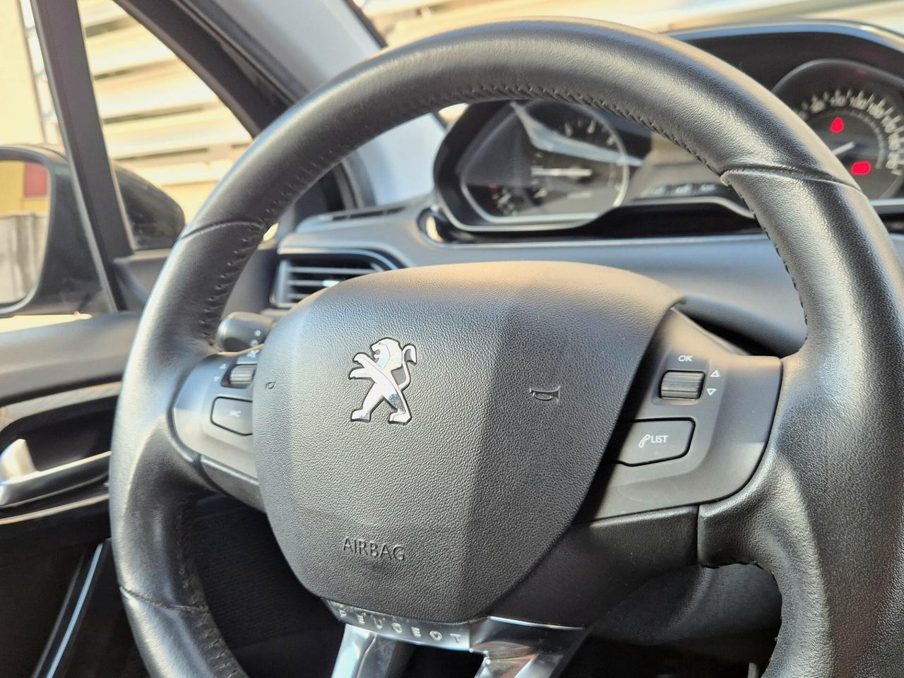 Peugeot 208 PureTech 82 5 porte Active