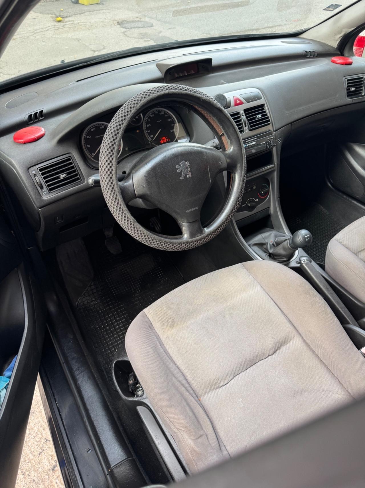 Peugeot 307 1.4 5p. XR possibilità d’epoca