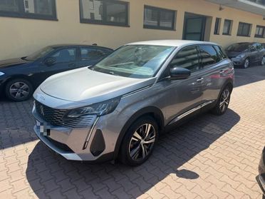 PEUGEOT 3008 Hybrid 225 e-EAT8 Allure