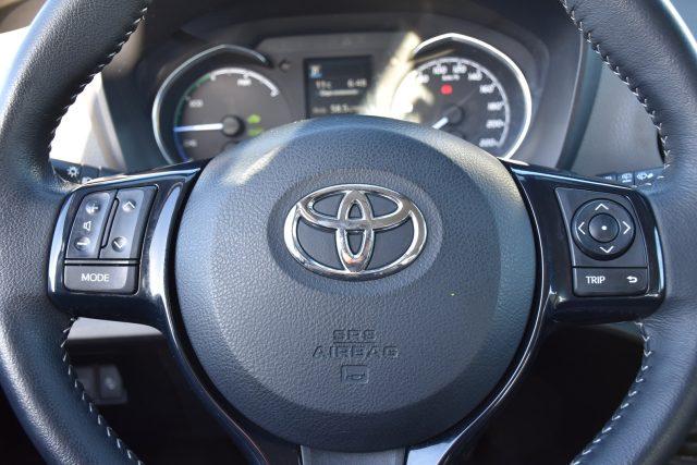 TOYOTA Yaris 1.5 Hybrid 5 porte Active