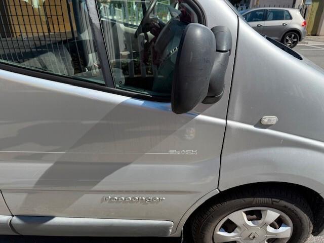 Renault Trafic T29 2.0 dCi/115 PC-TN Passenger Comfort Heavy DPF Black Edition