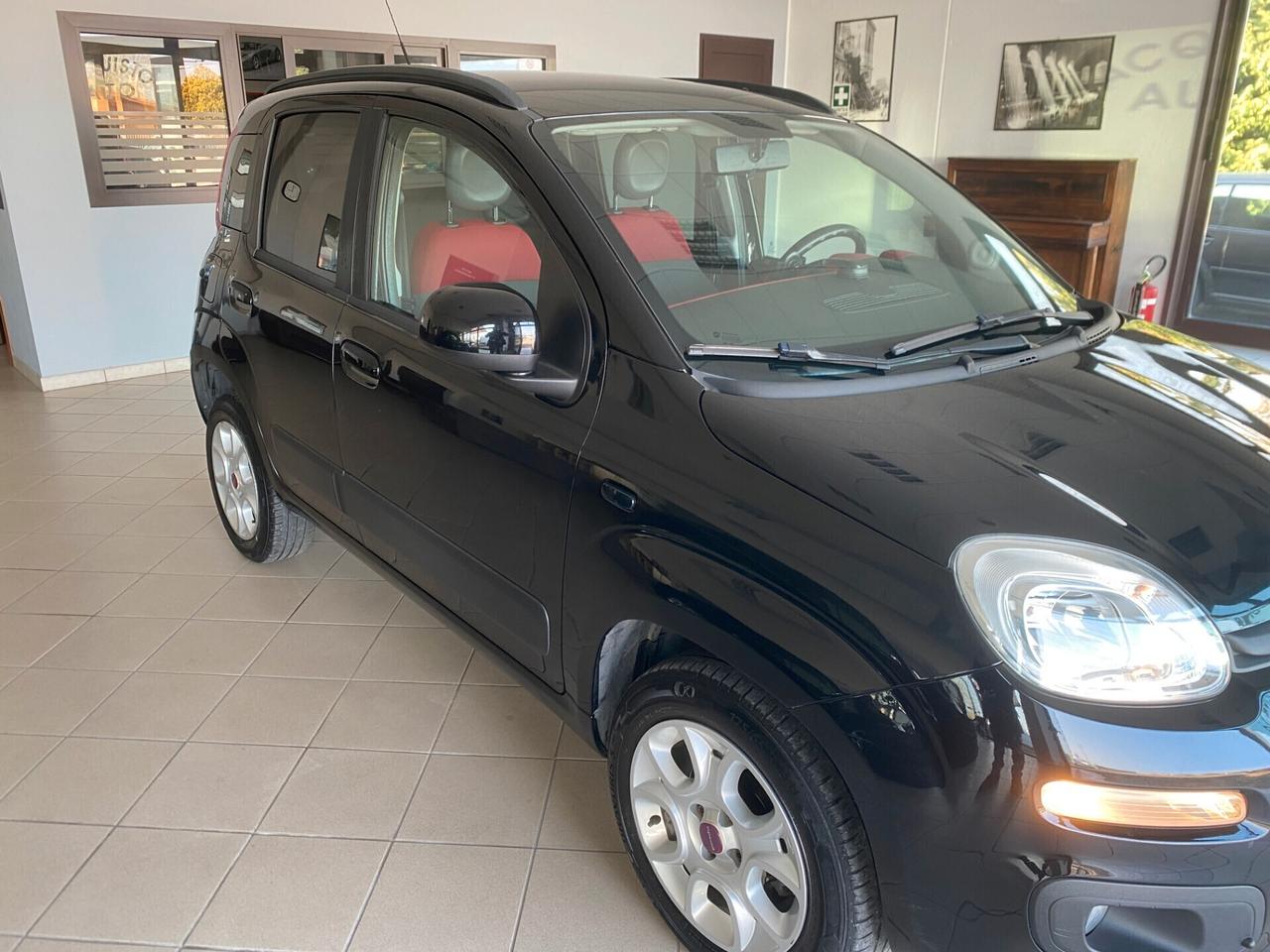 Fiat Panda 0.9 TwinAir Turbo Natural Power Lounge