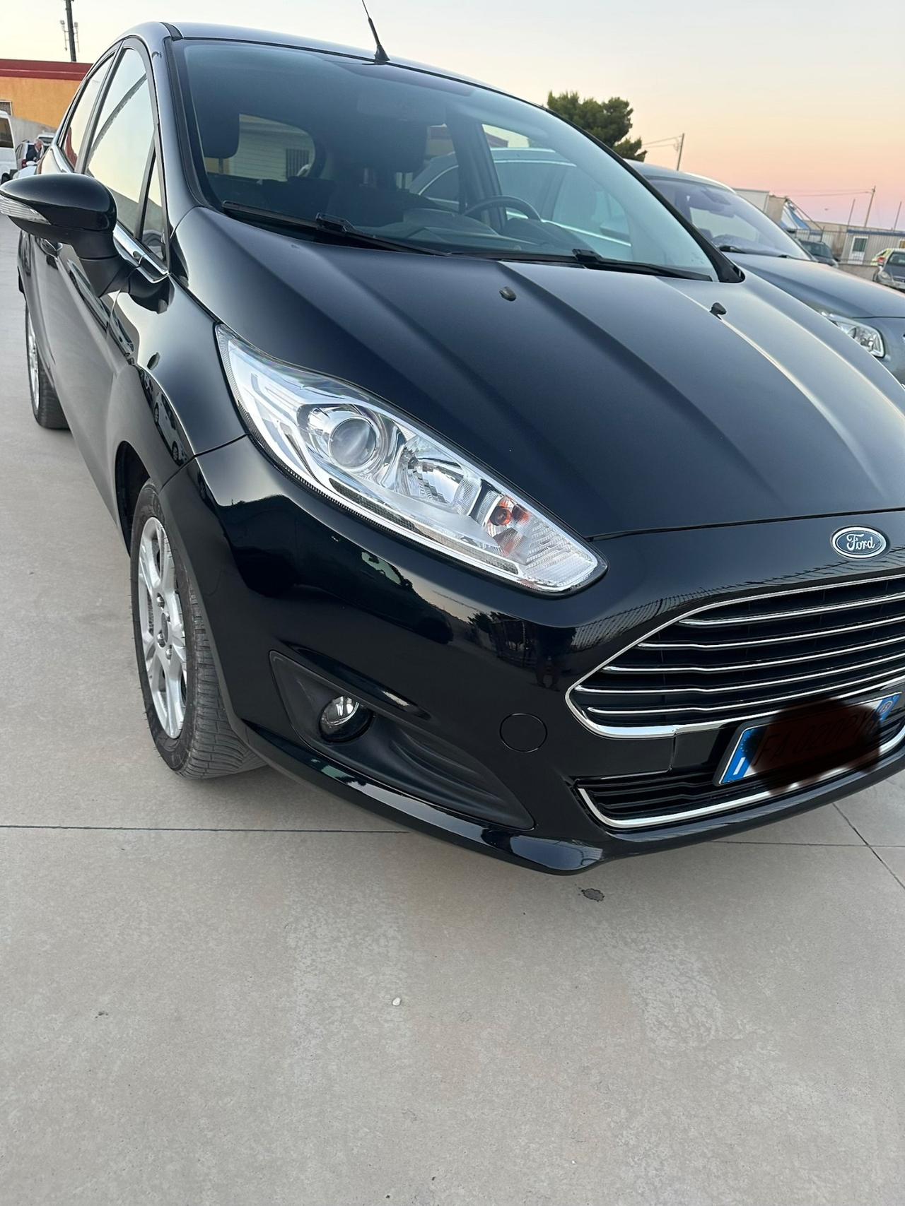 Ford Fiesta 1.5 TDCi 75CV 5 porte