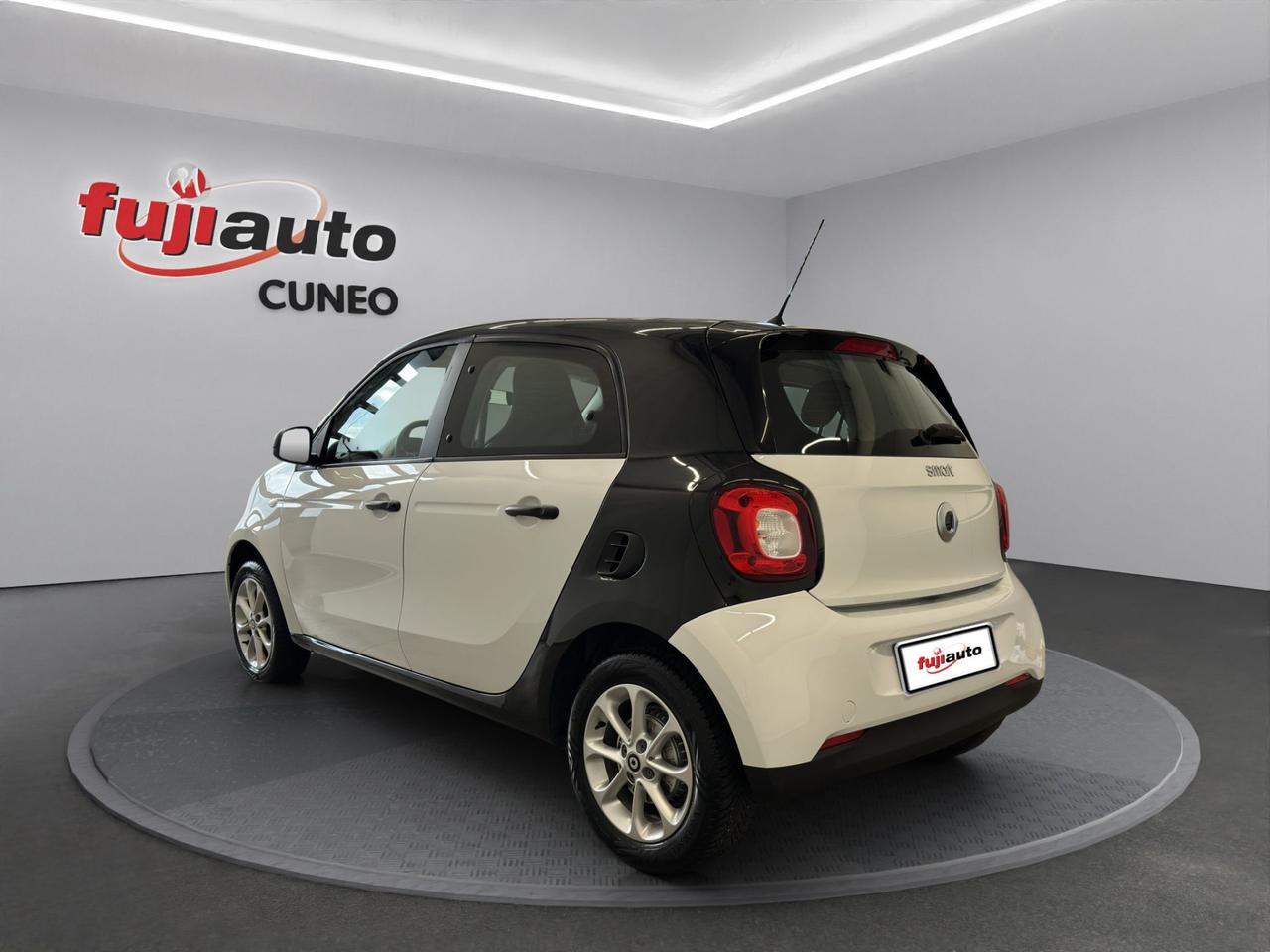 Smart Forfour 1.0 Youngster 71cv my18