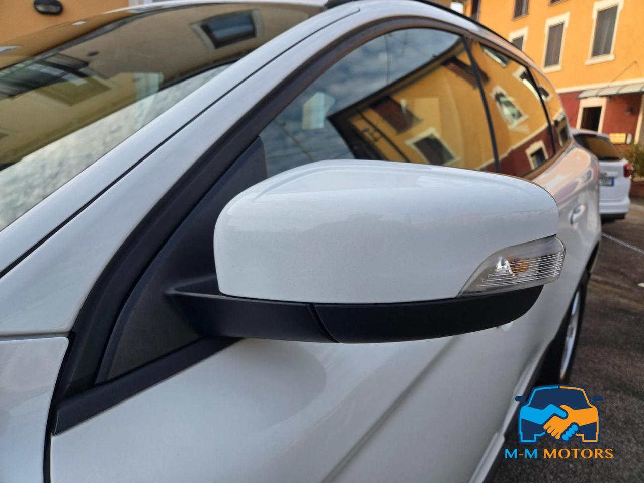 Volvo XC60 2.0 d4 (d3) R-design geartronic