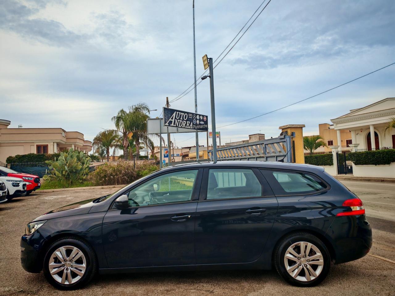 Peugeot 308 1.6BlueHDi navig led cruise 2017