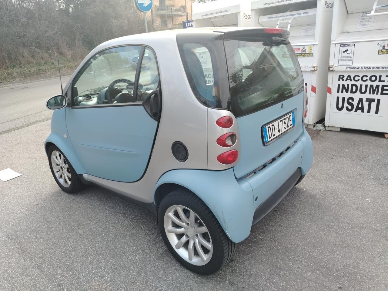 Smart ForTwo 800 coupé grandstyle cdi