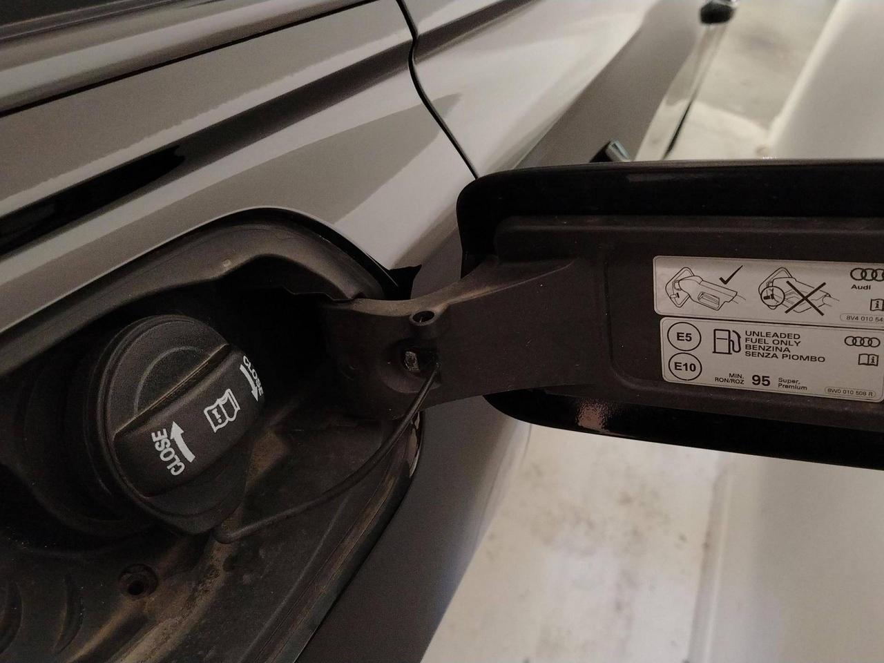 Audi A6 Avant 55 2.0 tfsi e S line plus quattro