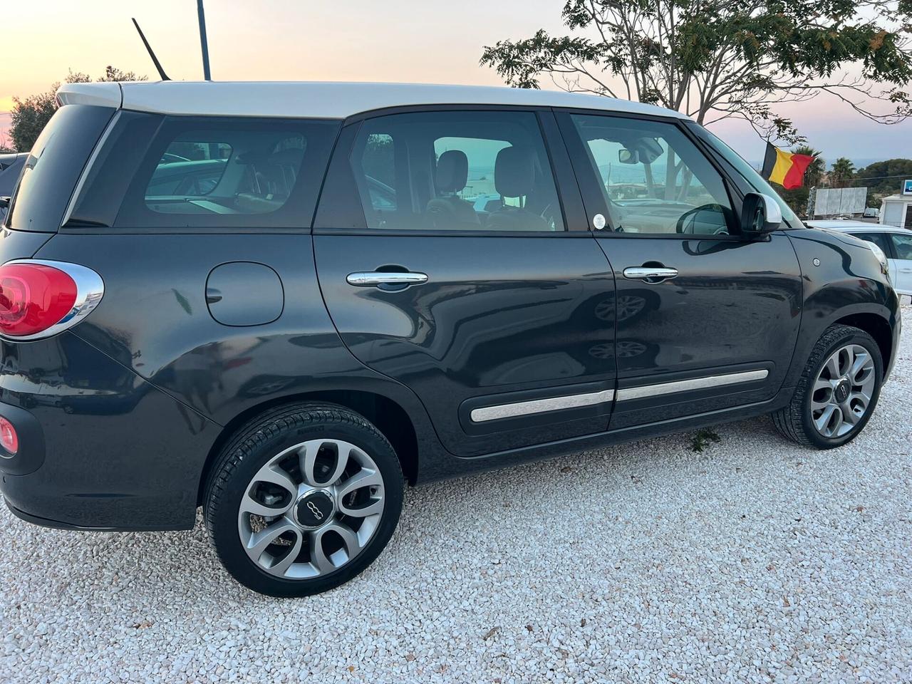 Fiat 500L Living 0.9 TwinAir Turbo Natural Power Lounge