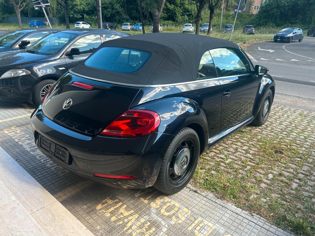 Volkswagen Maggiolino 1.2 pelle-navi-led