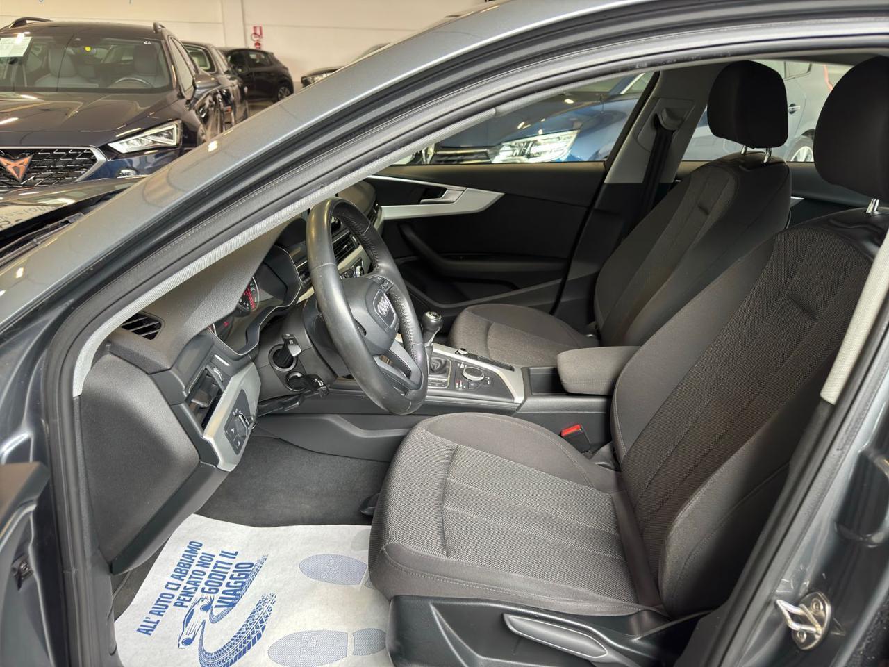 AUDI A4 2.0 TDI 122 CV Design.