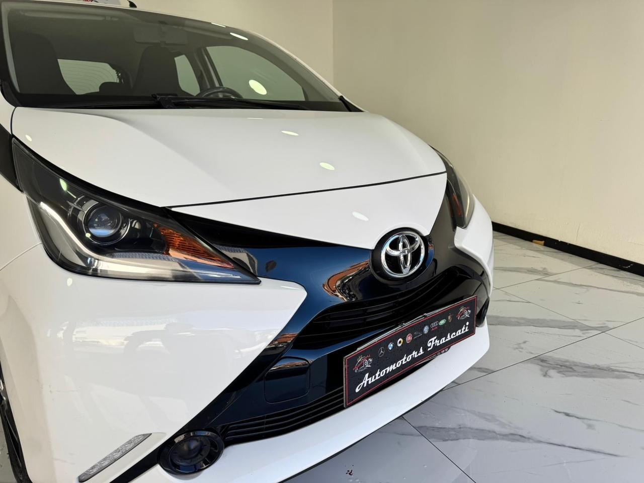 Toyota Aygo 1.0 VVT-i 69 CV 5 porte -TELECAMERA-GARANTITA-2017