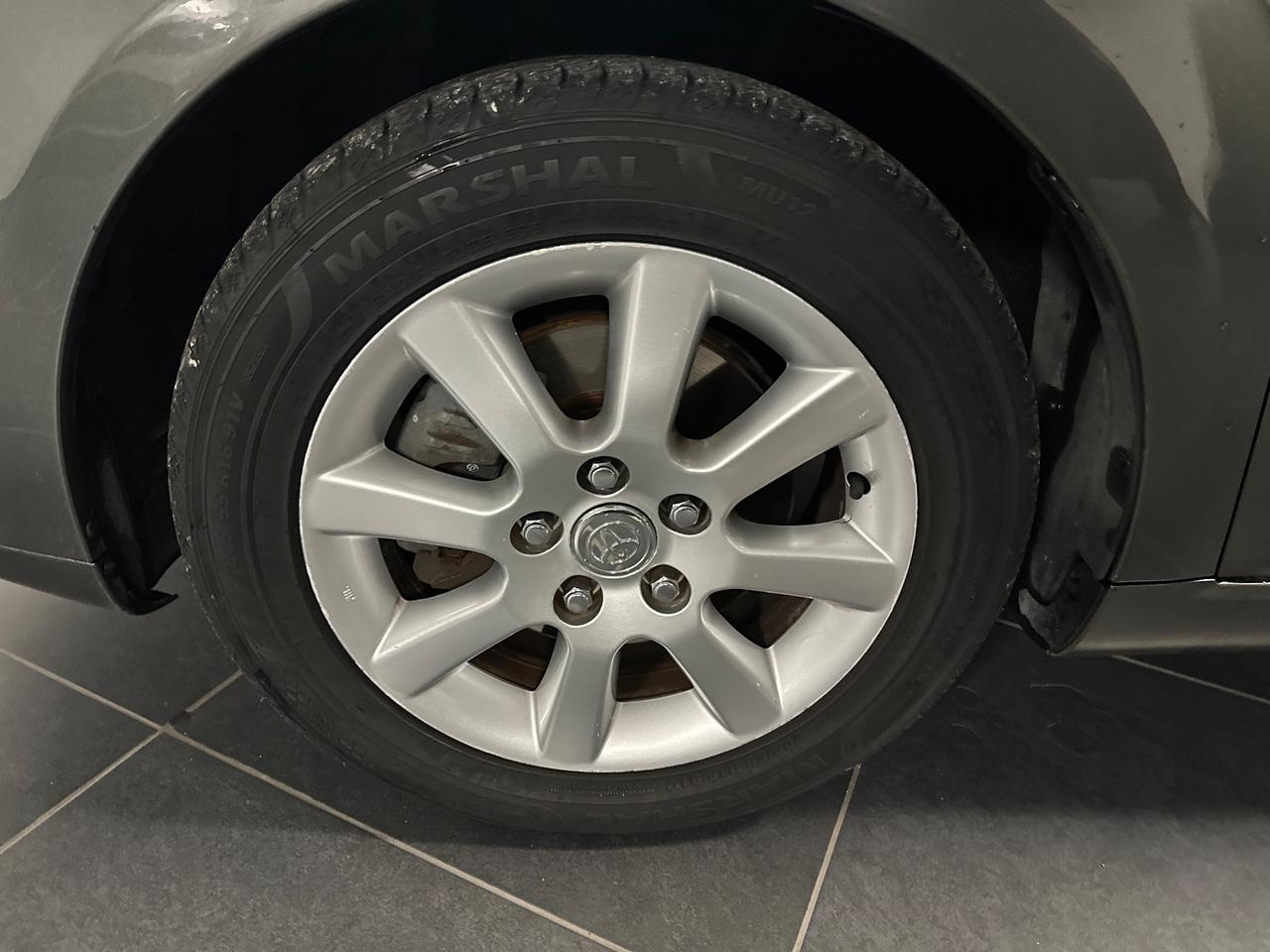 TOYOTA COROLLA VERSO 2.2 D-4D 136CV