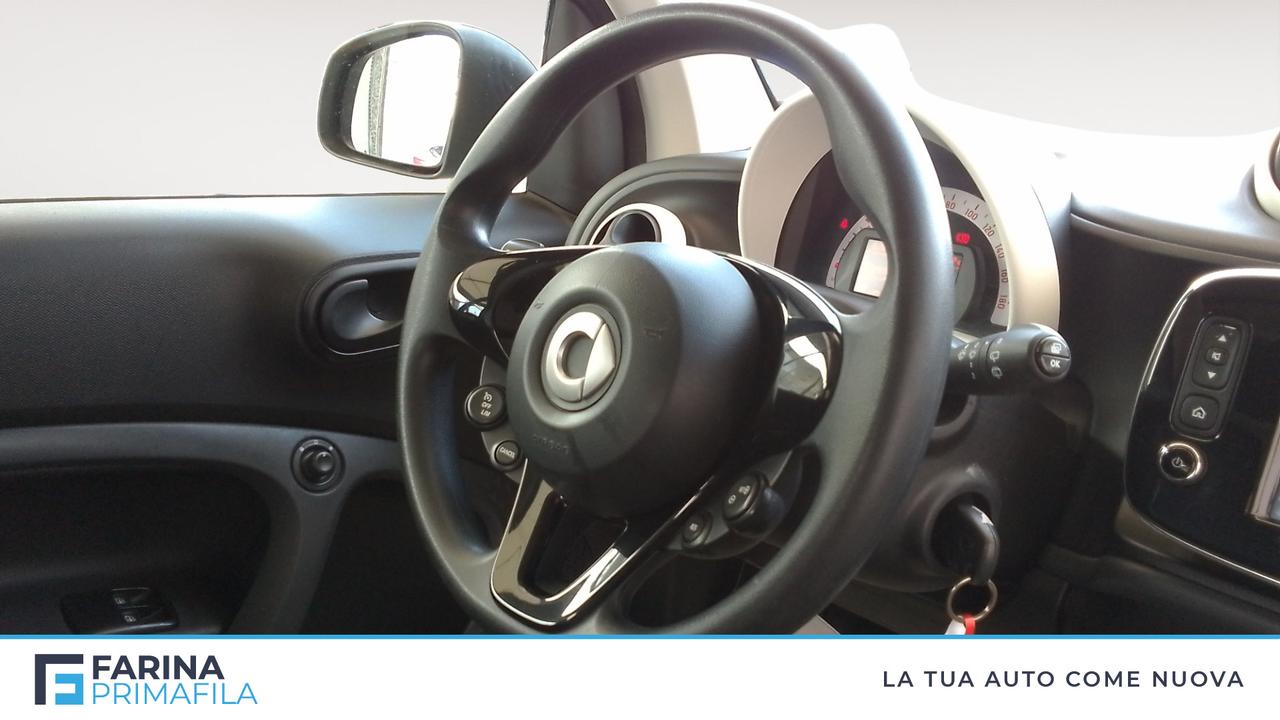 SMART Fortwo III 2015 - Fortwo 1.0 Youngster 71cv twinamic
