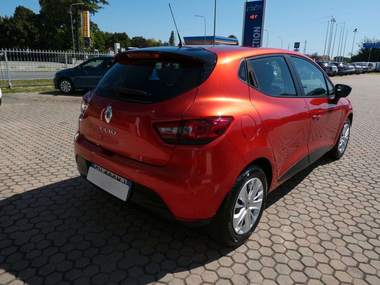 Renault Clio 1.2 75CV GPL 5 porte Live OK NEOPATENTATI