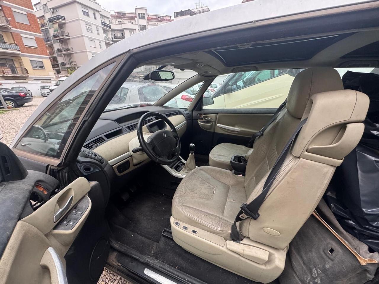 RENAULT Avantime 2.2 16V dCi Dynamique