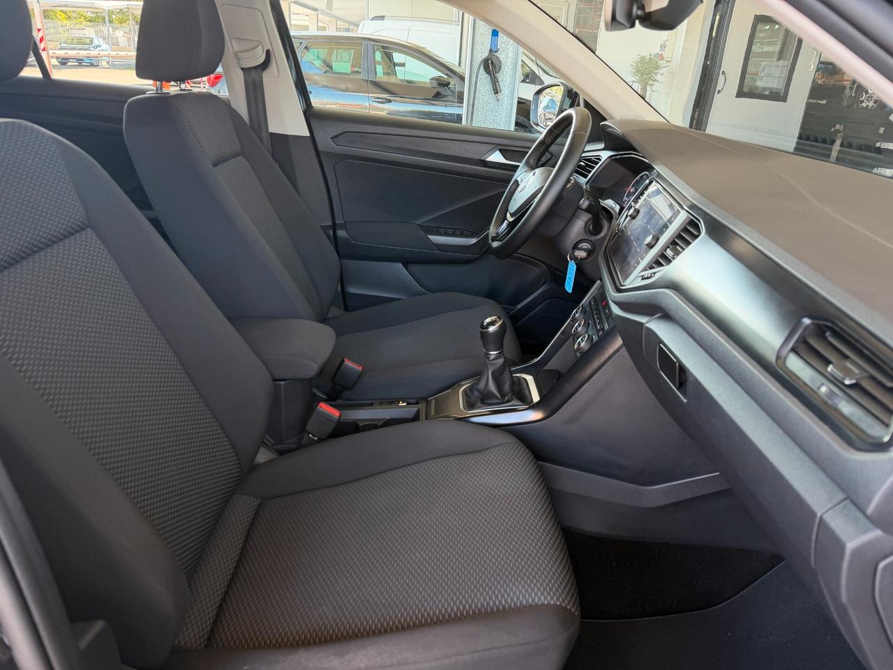 Volkswagen T-Roc 1.6 TDI SCR Business BlueMotion Technology