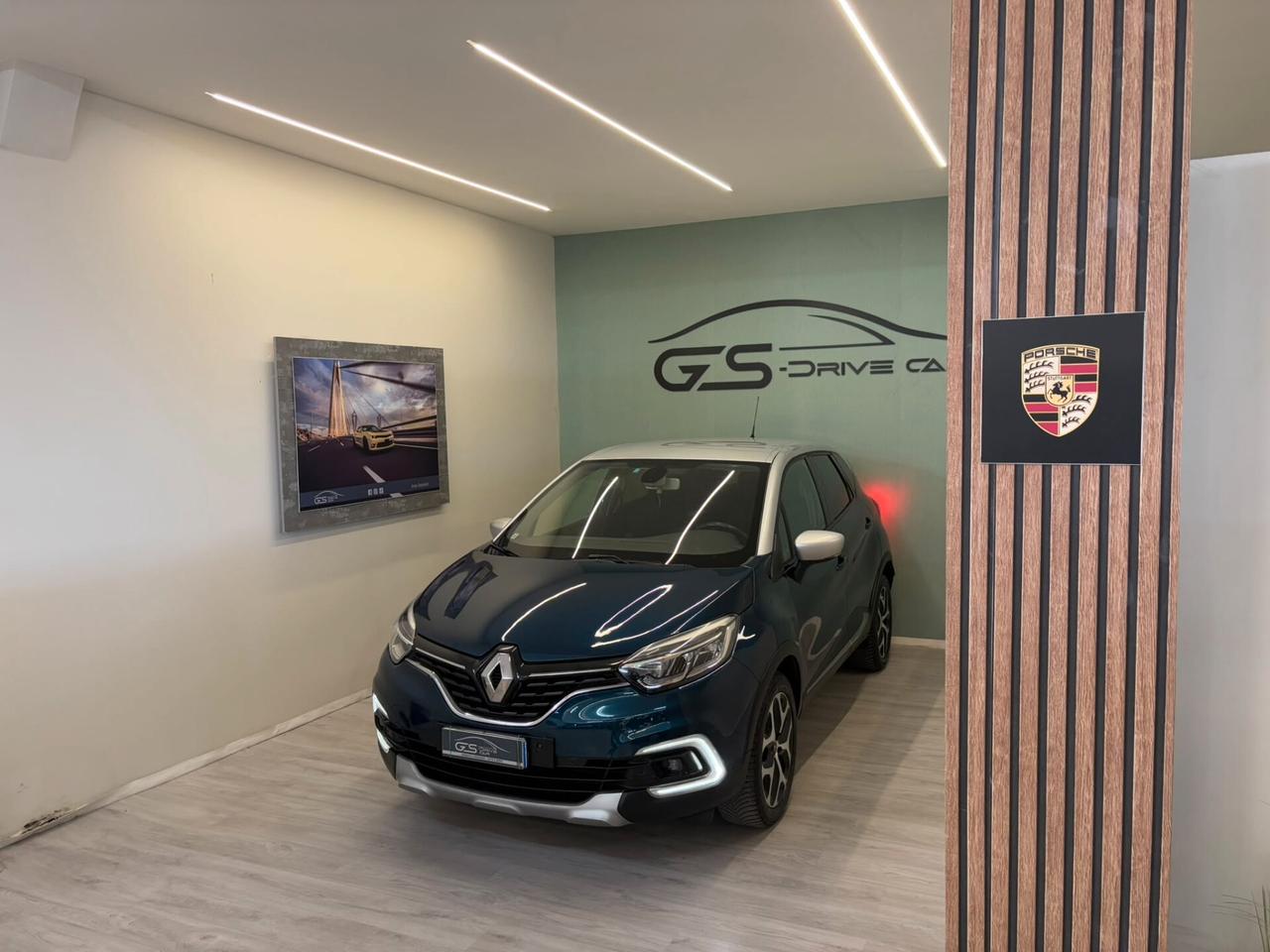 Renault Captur 900cc TCe 90 CV R-Link full LED
