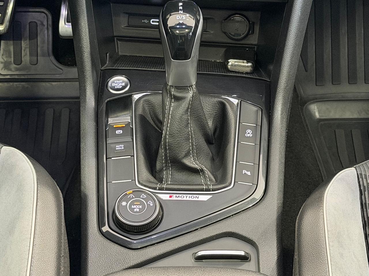Volkswagen Tiguan 2.0 TDI 200 CV SCR DSG 4MOTION R-Line