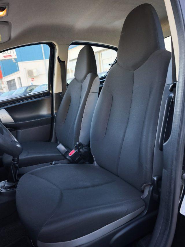 TOYOTA Aygo 1.0 12V VVT-i 5 Porte Lounge Navi Connect