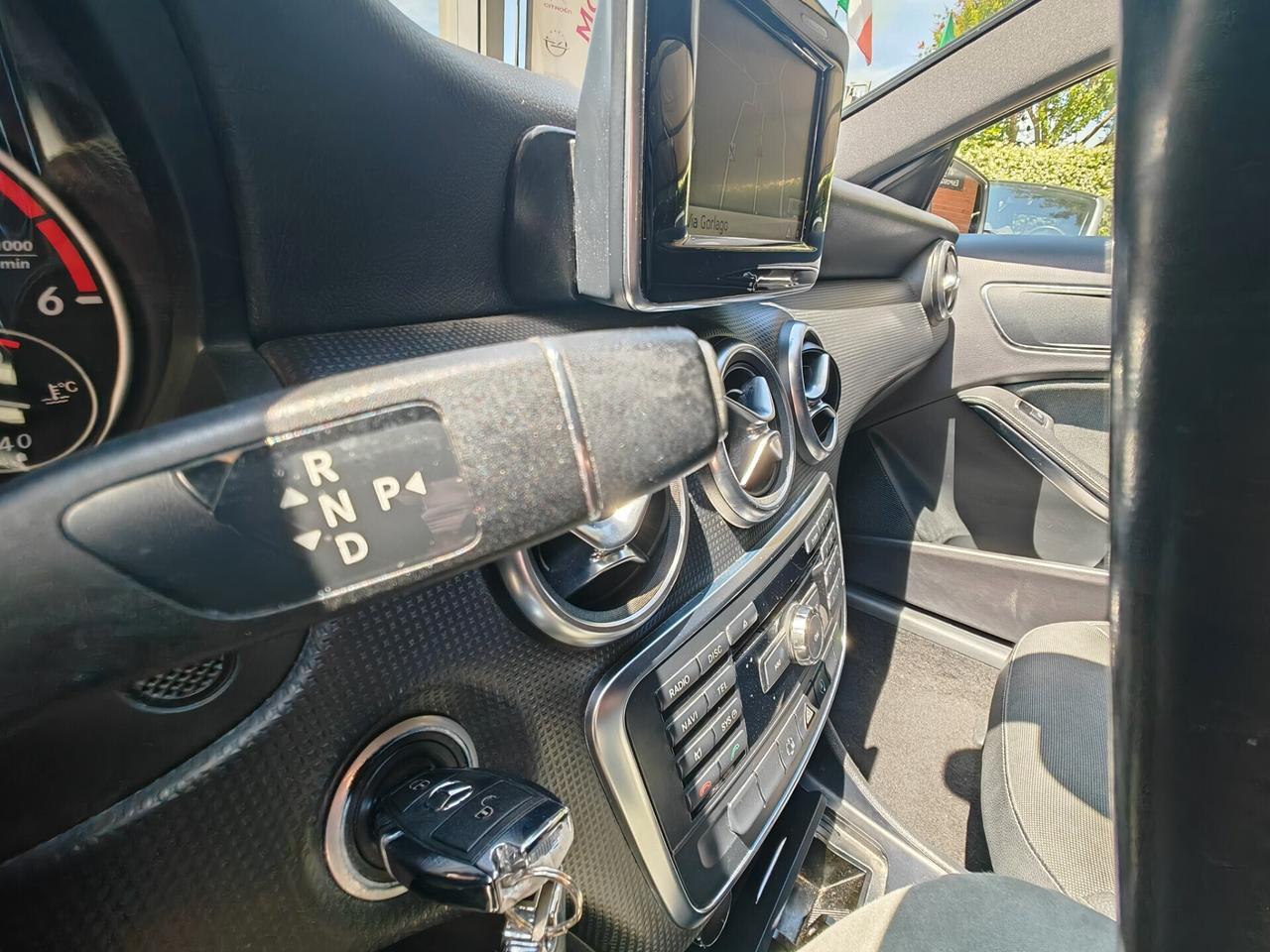 Mercedes-benz A 180 d Automatica Business
