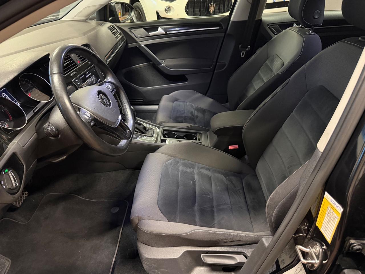 Volkswagen Golf 1.6 TDI 110 CV DSG 5p. Highline BlueMotion Technology