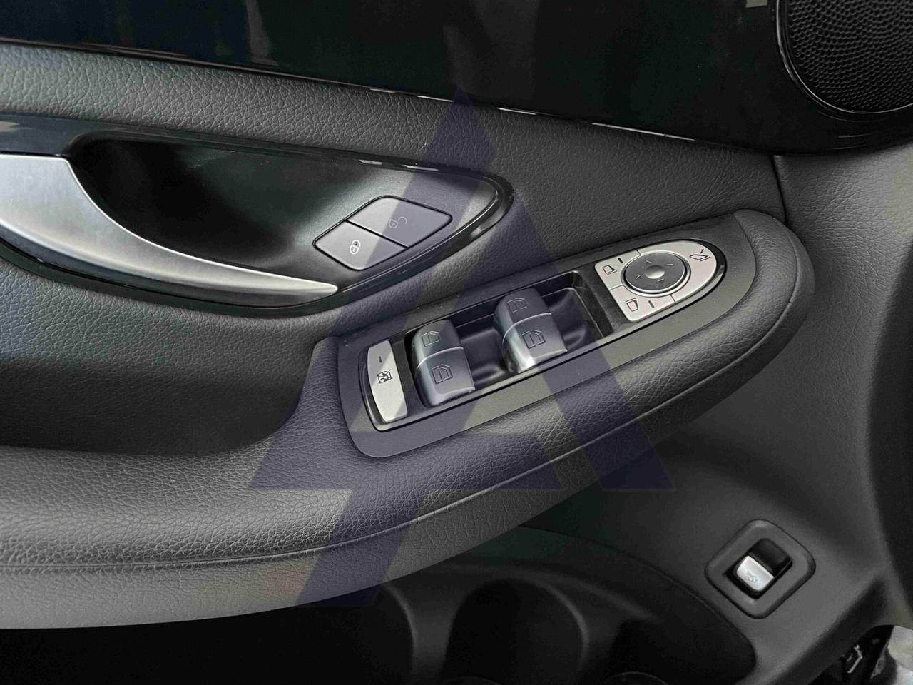 Mercedes-benz GLC 300 de 4Matic Plug-in hybrid Business