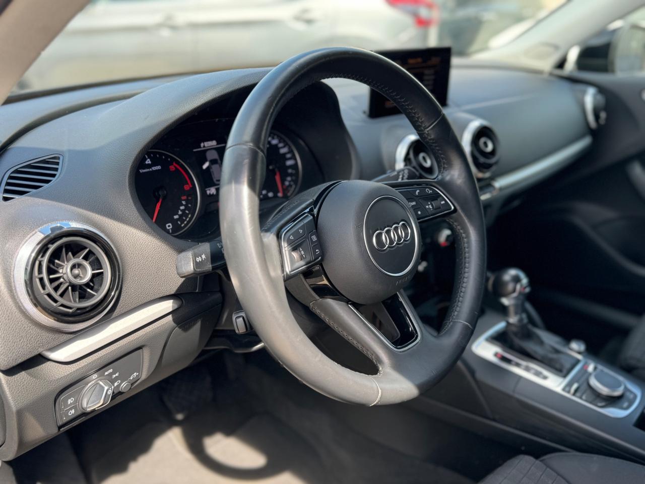 Audi A3 SPB 1.6 TDI clean diesel S tronic Ambition