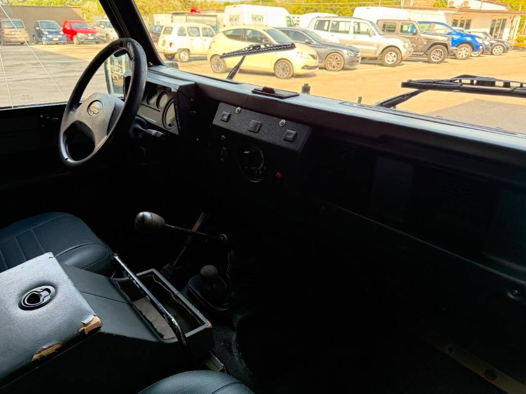 Land Rover Defender Defender 90 2.5 td Soft Top