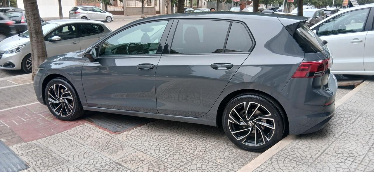 Volkswagen Golf 2.0 TDI SCR STYLE