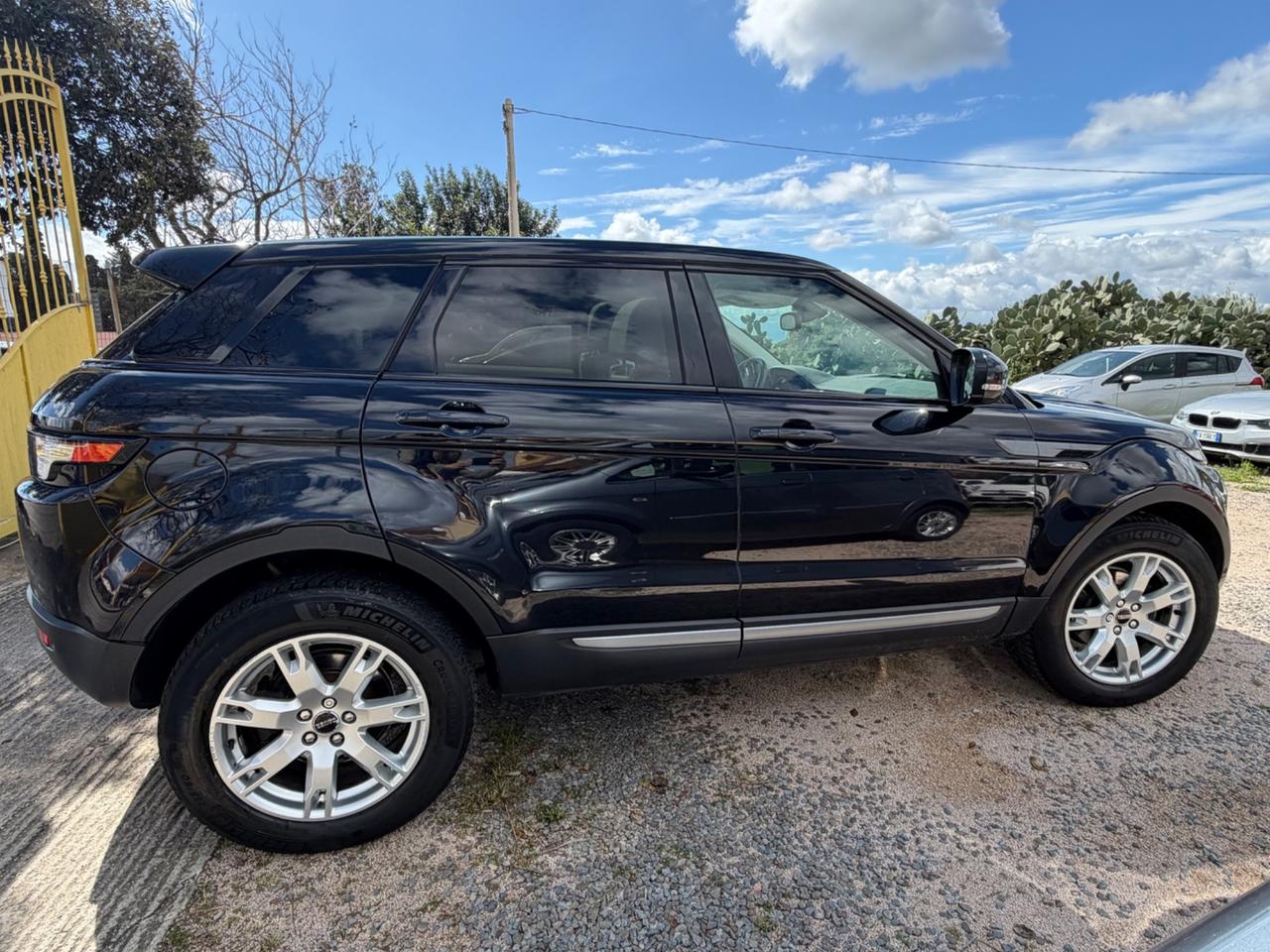 Land Rover RR Evoque 2.2 TD4 5p. Prestige