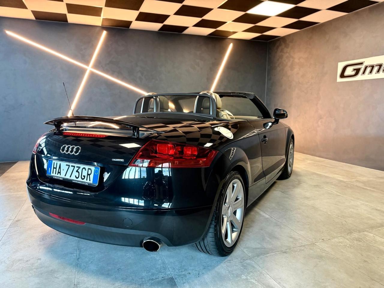 Audi TT Roadster 3.2 V6 quattro S tronic