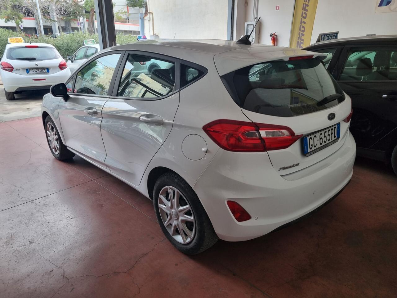 Ford Fiesta 1.5 EcoBlue 5 porte Business