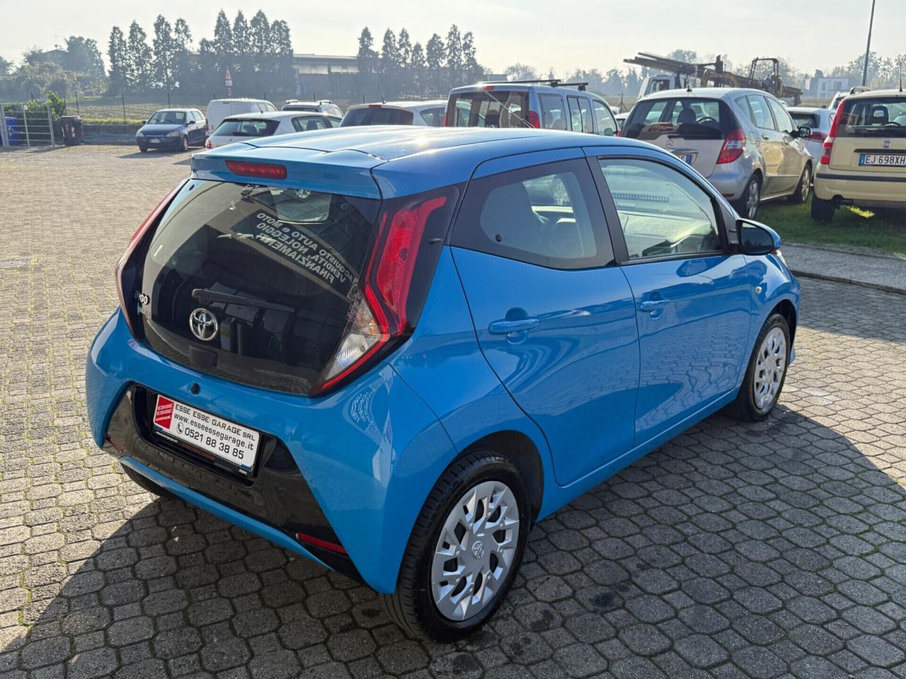 Toyota Aygo AUTOMATICA|1.0 VVT-i 72 CV 5 porte x-cool MMT