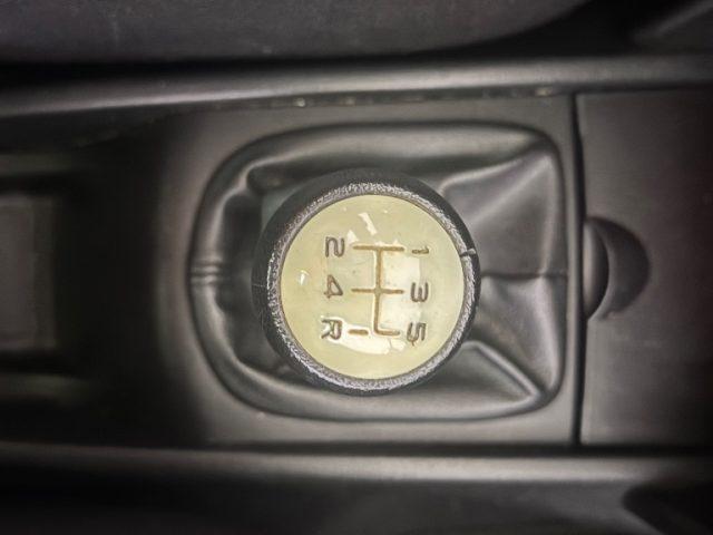 PEUGEOT 207 1.4 8V 75CV 3p. Special Edition