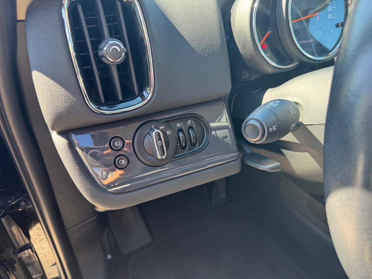 Mini Countryman Cooper D Hype Automatica 2.0 150cv FULL SERVICE