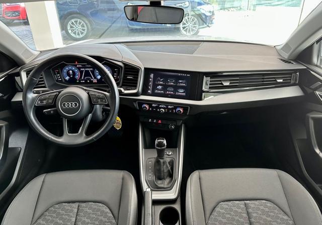 AUDI A1 SPB 30 TFSI S tronic Identity Black S-Line