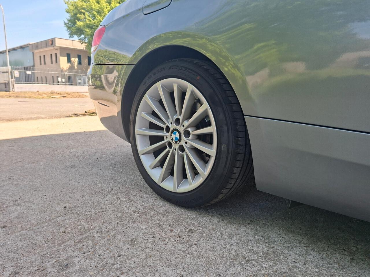 BMW 320i coupé E92 170 cv