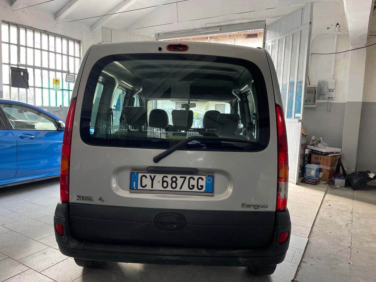 Renault Kangoo 1.5 dCi/82CV 5p. Privilège