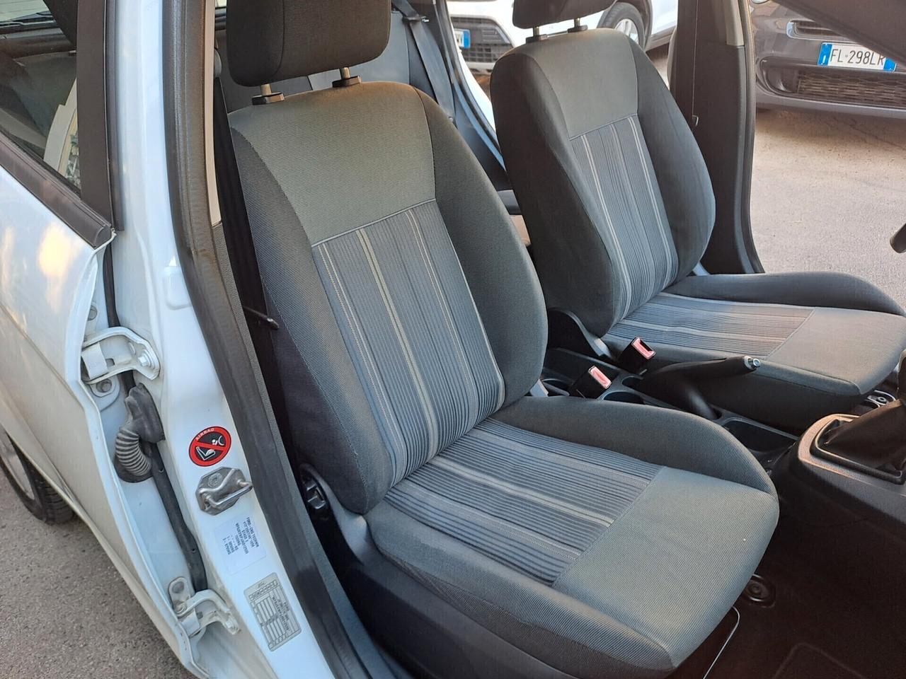 Ford Fiesta 1.4 5 porte Bz.- GPL Titanium