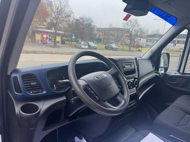 IVECO Daily 35 2.3 140CV Furgone