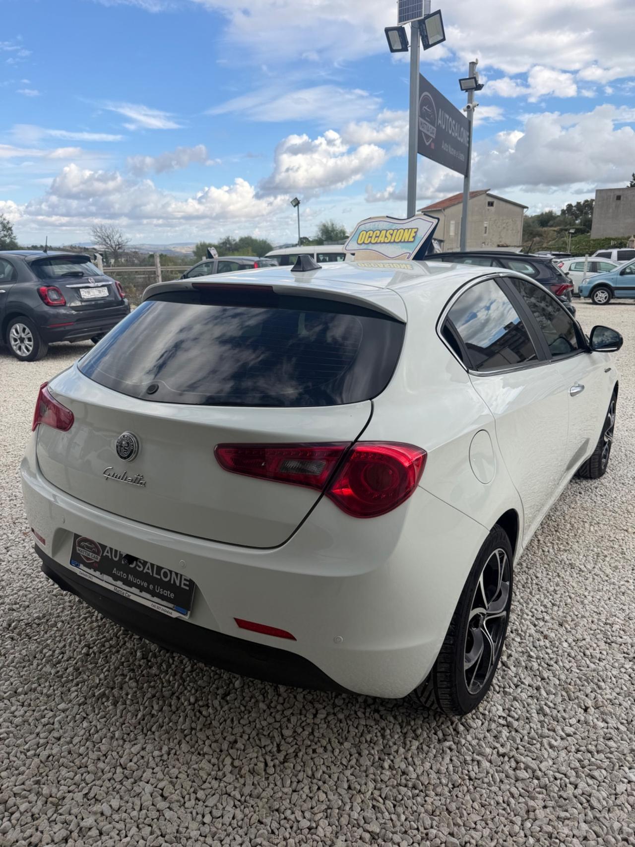 Alfa Romeo Giulietta 1.6 JTDm-2 105 CV Distinctive