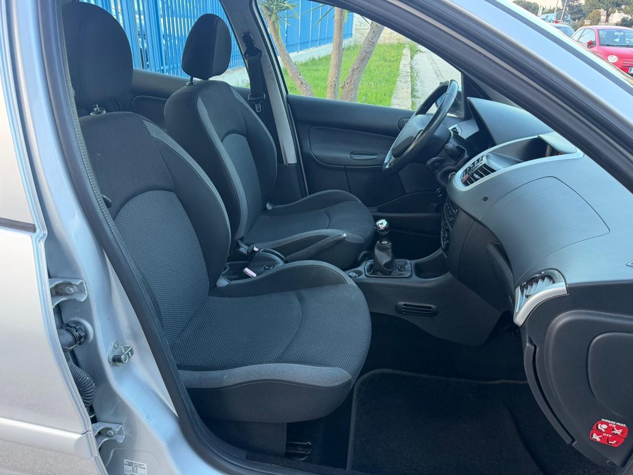 Peugeot 206 Plus 1.1 60CV 5p. Energie