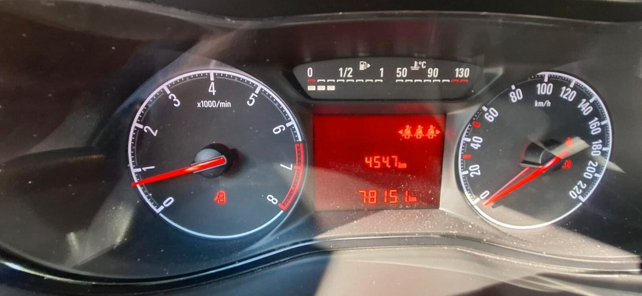 Opel Corsa 1.2 5 porte Innovation km 78mila